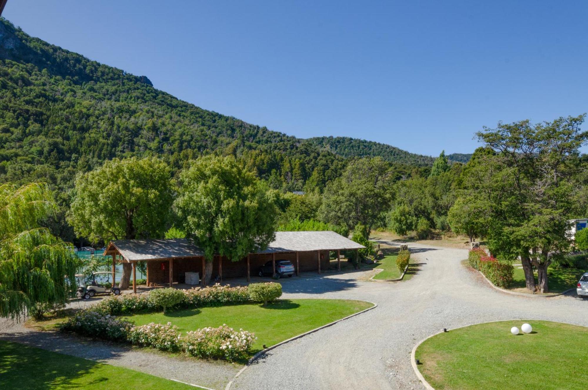 Arelauquen Lodge, A Tribute Portfolio Hotel San Carlos de Bariloche Exterior foto
